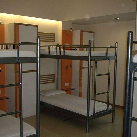 Hotel Singhs International Bombay Extérieur photo