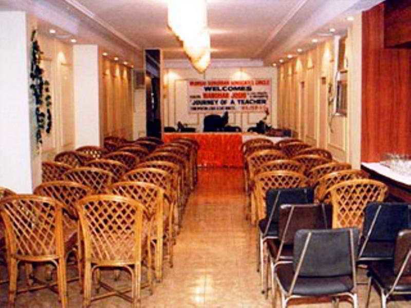 Hotel Singhs International Bombay Extérieur photo